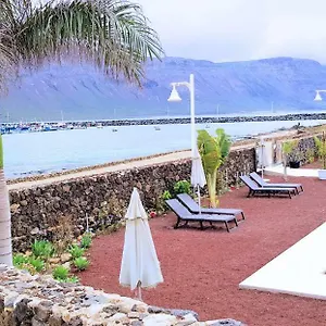 La Graciosa Magnolia Evita Beach, Frente Mar Apartamento Caleta de Sebo